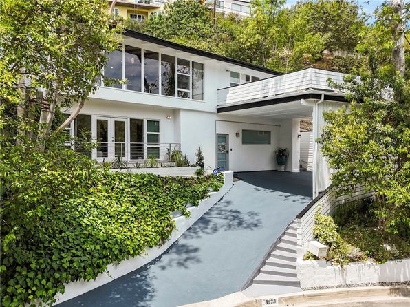 3839 Davana Rd, Sherman Oaks, CA 91423