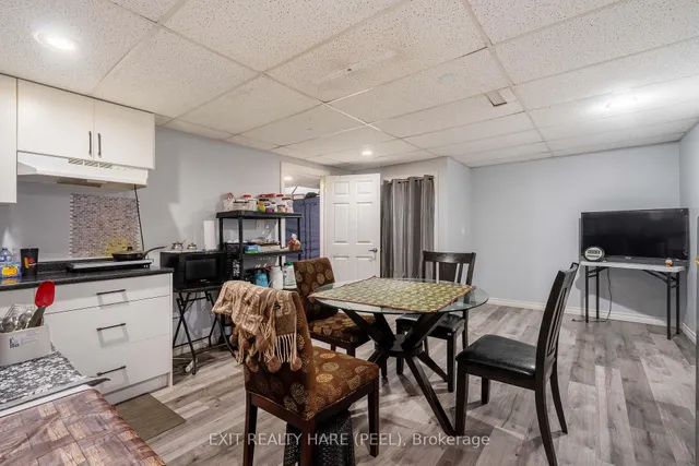 Additional image 18 of 93 Hansen Rd Unit 51