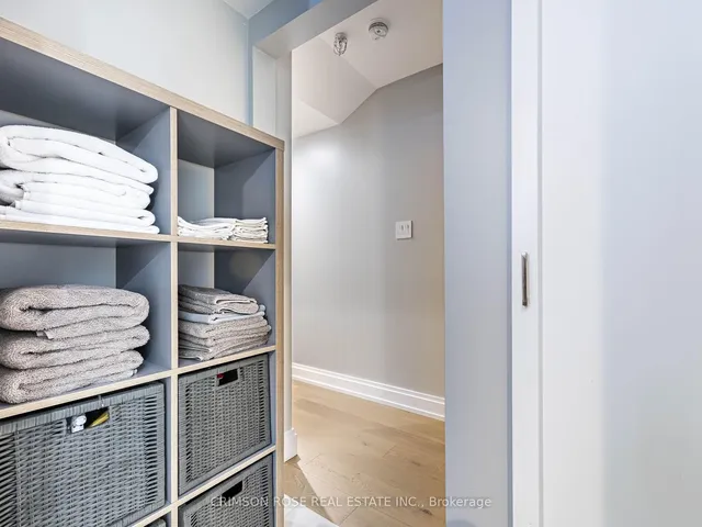 Additional image 16 of 217 St George St Unit 8