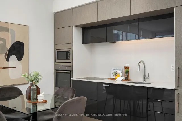 Additional image 13 of 10 York St Unit 4603