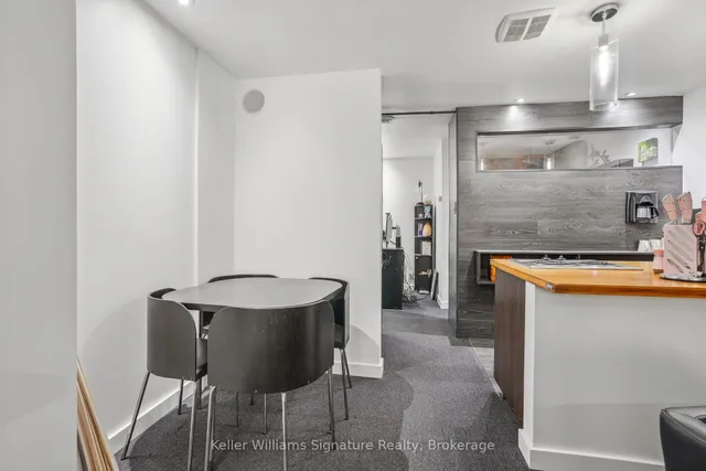 Additional image 28 of 41 Spring St