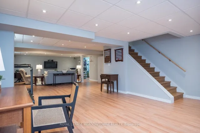 Additional image 31 of 1022 Donnelly St