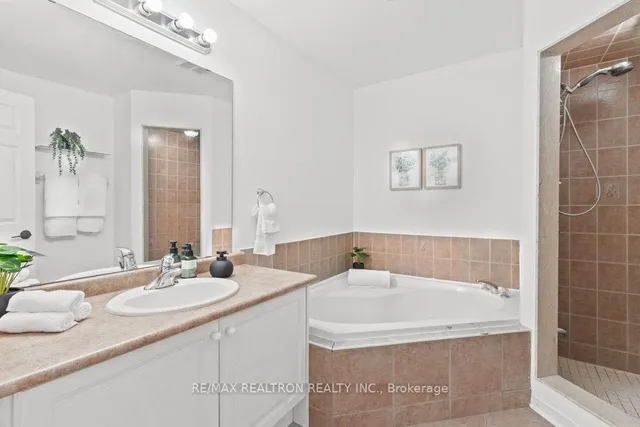 Additional image 15 of 31 Treeland Way Unit 16