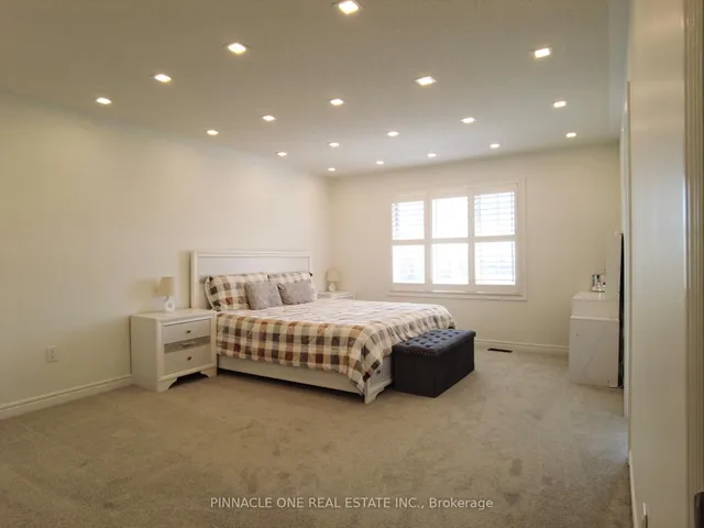 Additional image 24 of 142 Sky Harbour Dr