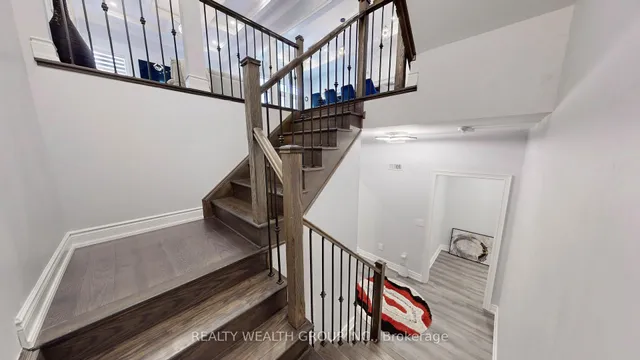 Additional image 11 of 3125 Parsonage Cres