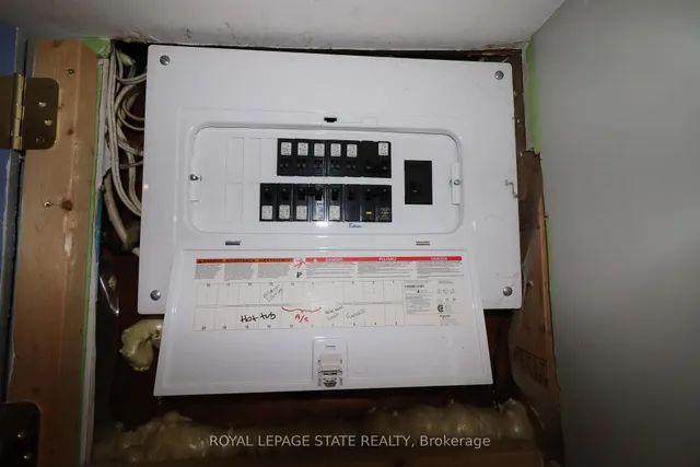 Additional image 40 of 79 Harmony Ave