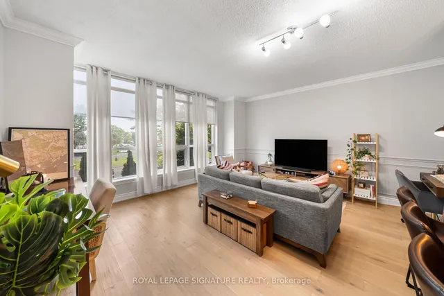 1900 Lakeshore Blvd Unit 202