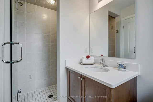 Additional image 20 of 275 Roxton Rd Unit 201