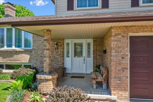 Additional image 4 of 76 Lower Canada Cres