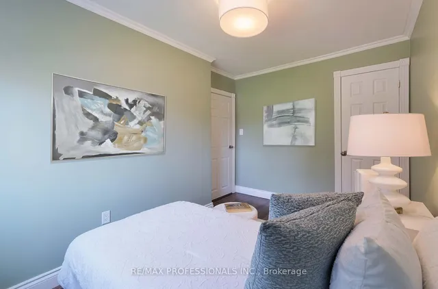 Additional image 21 of 263 Sixth St