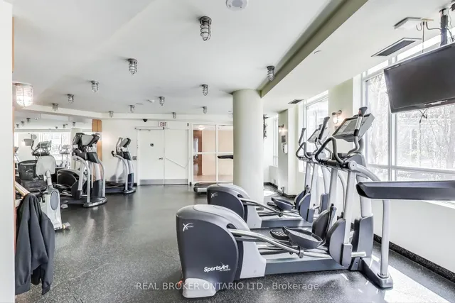 Additional image 25 of 397 Front St Unit 210