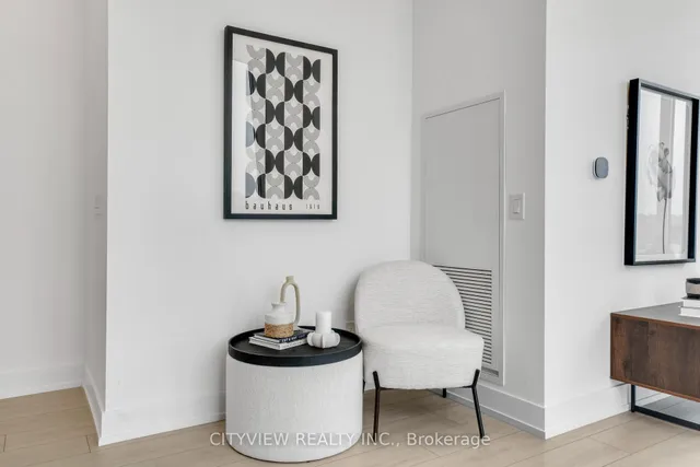 Additional image 13 of 500 Dupont St Unit PH5