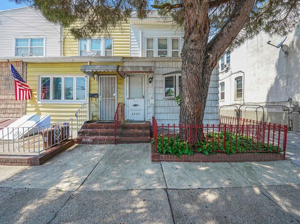 6842 78th Street, Flushing, NY 11379