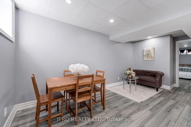 Additional image 34 of 75 Ronald Ave