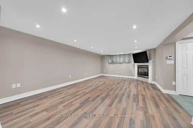 Additional image 20 of 29 Hardale Cres