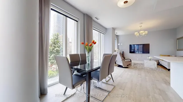 Additional image 15 of 1 Gloucester St Unit 715