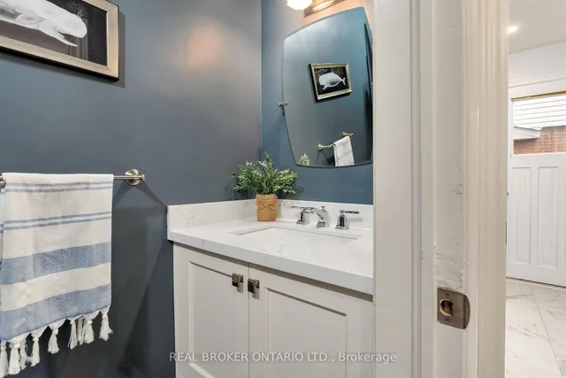 Additional image 16 of 4499 TREMINEER Ave