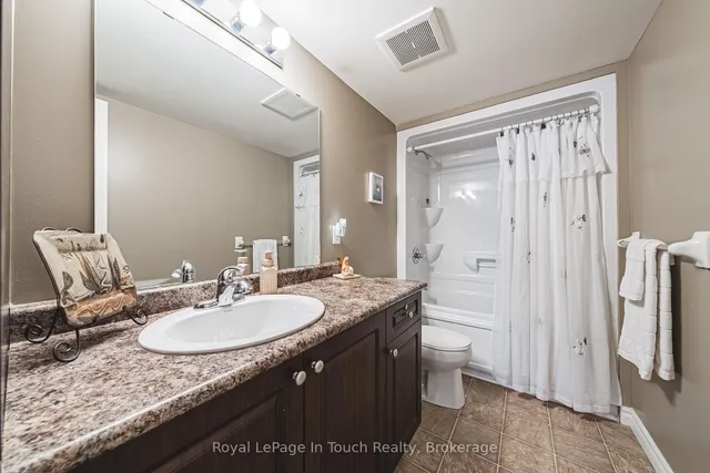 Additional image 17 of 1491 Maple Ave Unit 311