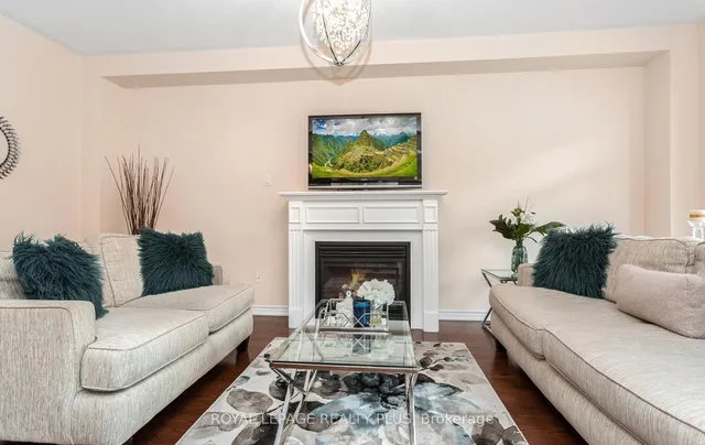 Additional image 7 of 17 Daden Oaks Dr