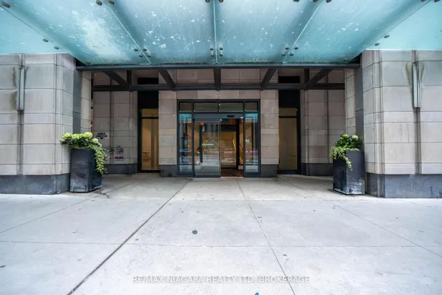 Additional image 4 of 955 Bay St Unit 2109