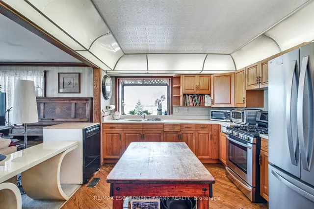 Additional image 15 of 56 SEABREEZE Cres