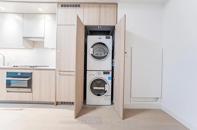 Additional image 22 of 81 Wellesley St Unit 307