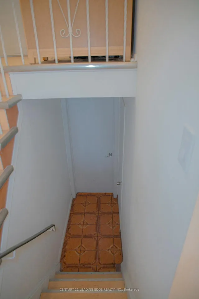 Additional image 11 of 7 Futura Dr