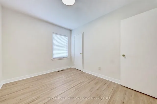 Additional image 22 of 68 Castlebar Rd