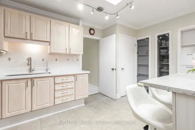 Additional image 11 of 16 Frith Rd