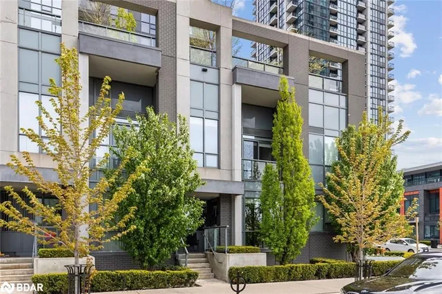 5025 Four Springs Avenue Unit 111