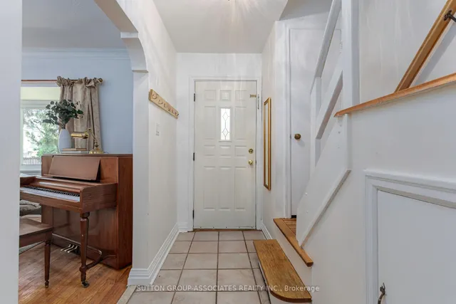 Additional image 3 of 8 Monkton Ave