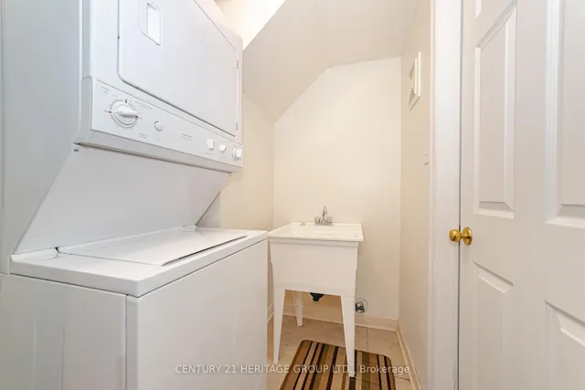 Additional image 6 of 2780 Eglinton Ave Unit 3