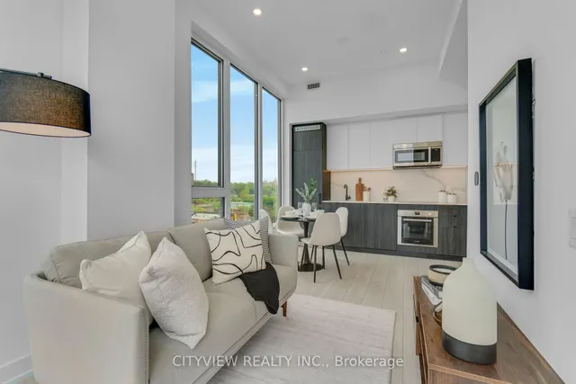 Additional image 11 of 500 Dupont St Unit PH5