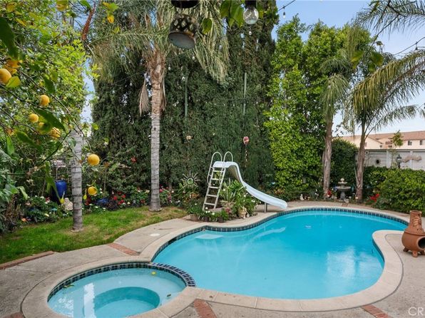 6627 Columbus Ave, Van Nuys, CA 91405