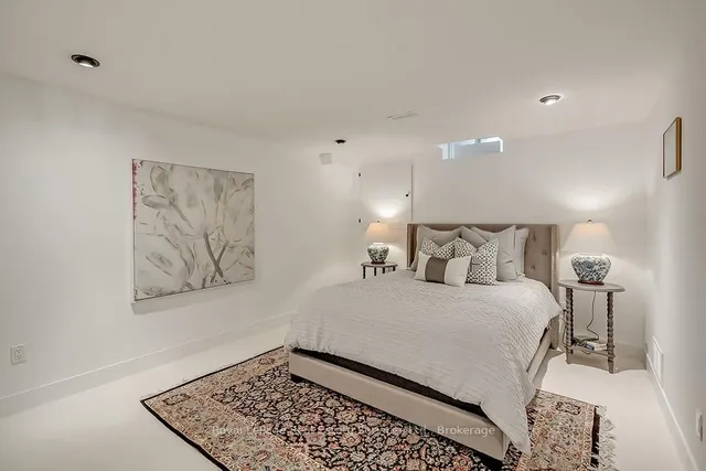 Additional image 41 of 2101 Grosvenor St