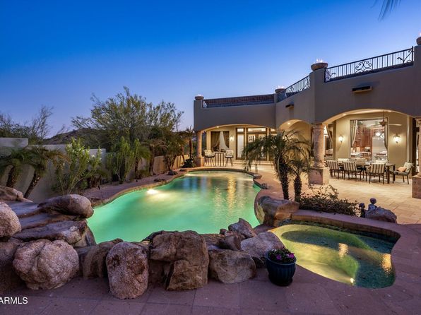 13811 S Canyon Dr, Phoenix, AZ 85048