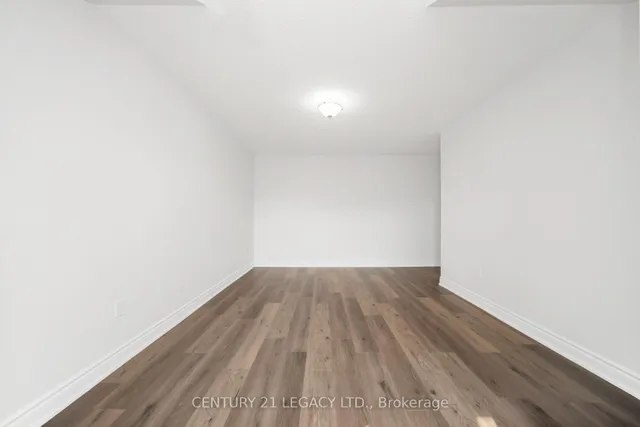 Additional image 30 of 28 Sunnybrook Cres