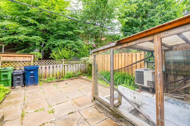 Additional image 50 of 92 Bellwoods Ave