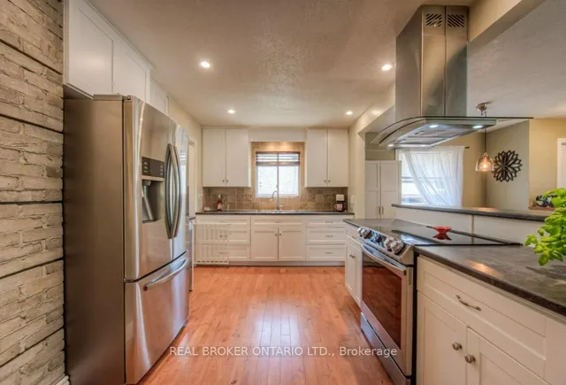 Additional image 15 of 1212 Queen's Blvd