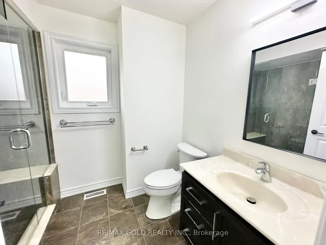 Additional image 36 of 6296 Culmore Cres