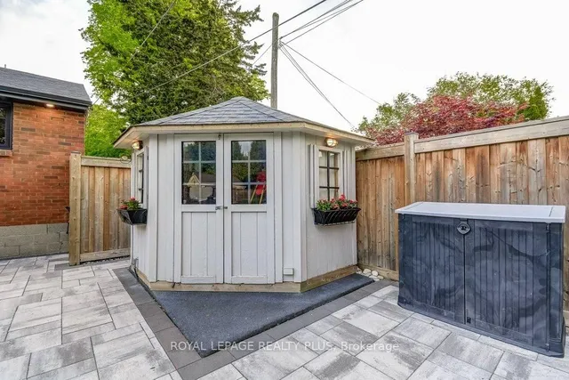 Additional image 39 of 741 George St