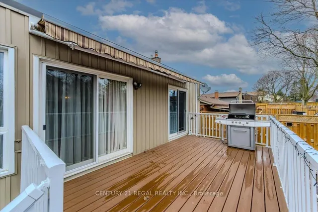 Additional image 36 of 107 Roseneath Cres