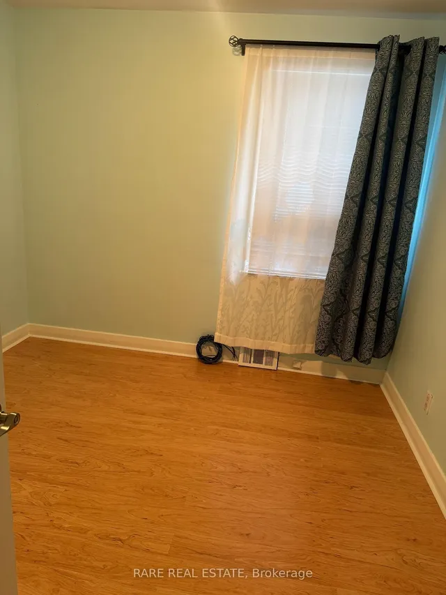 Additional image 10 of 32 Century Dr