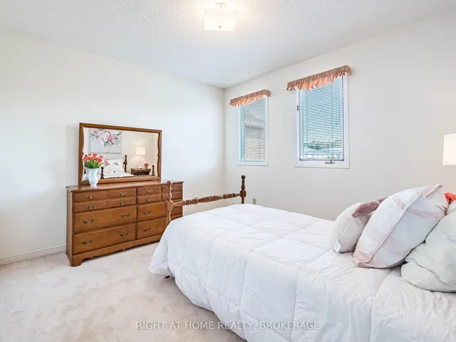 Additional image 32 of 56 Cannon Cres