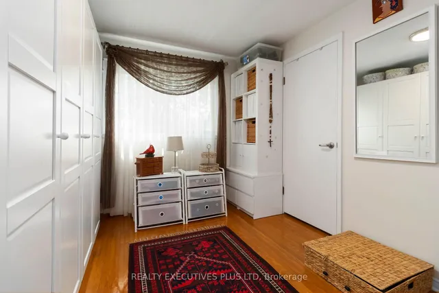 Additional image 19 of 1031 Marley Cres