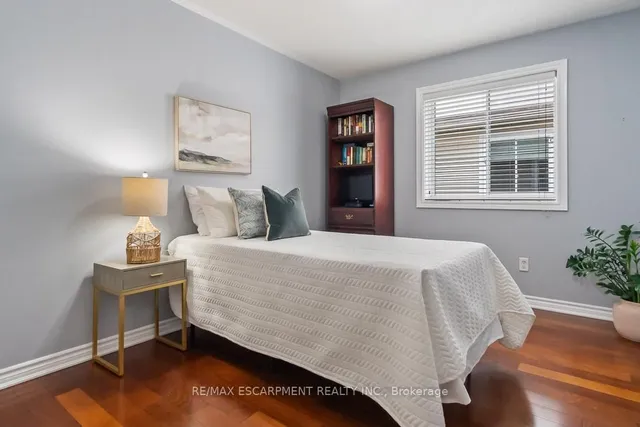 Additional image 28 of 7107 Appletree Lane