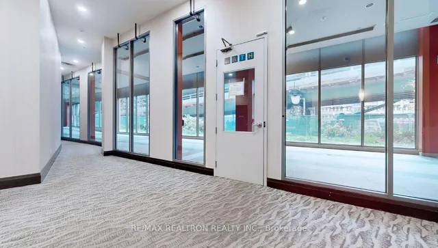 Additional image 31 of 25 Lower Simcoe St Unit 525