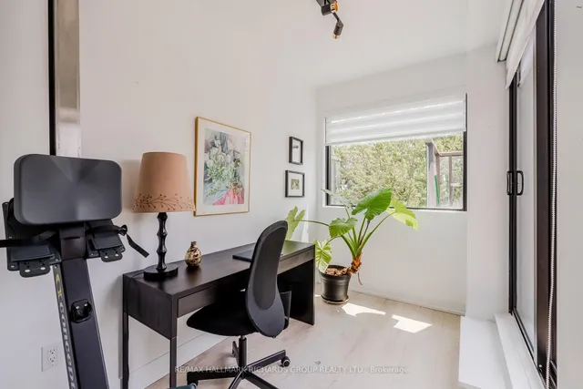 Additional image 18 of 1331 Queen St Unit TH2