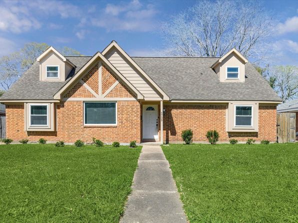 5730 Cartagena St, Houston, TX 77035
