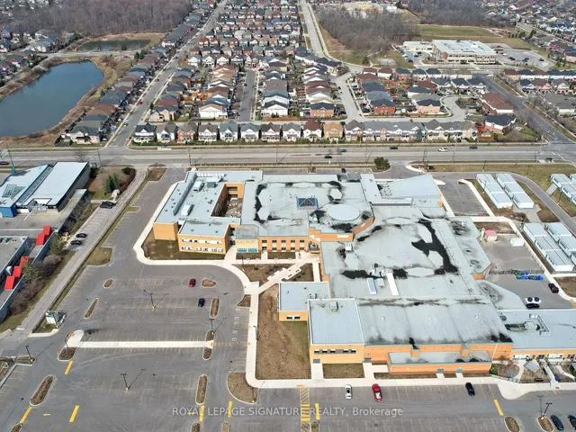 Additional image 37 of 716 Main St Unit 505